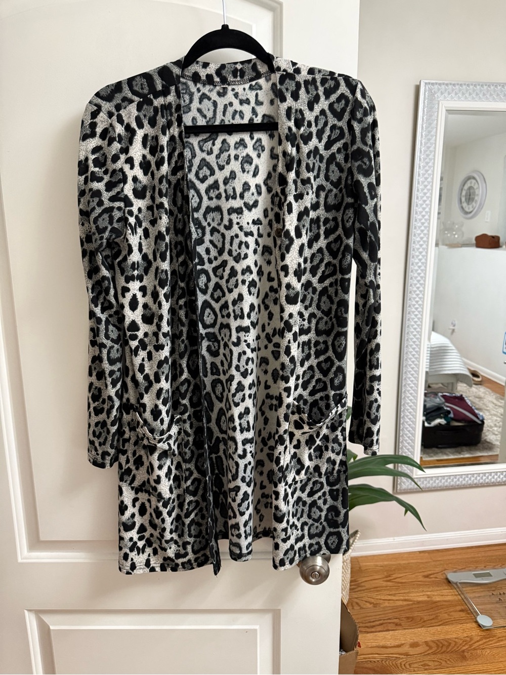 Leopard Print Open Front Cardigan - Black & White